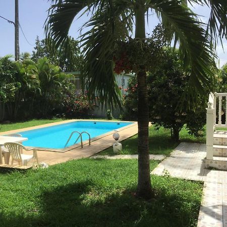 Ferienwohnung T2 Tropical En Bord De Piscine A 100M De La Mer Le Carbet Exterior foto